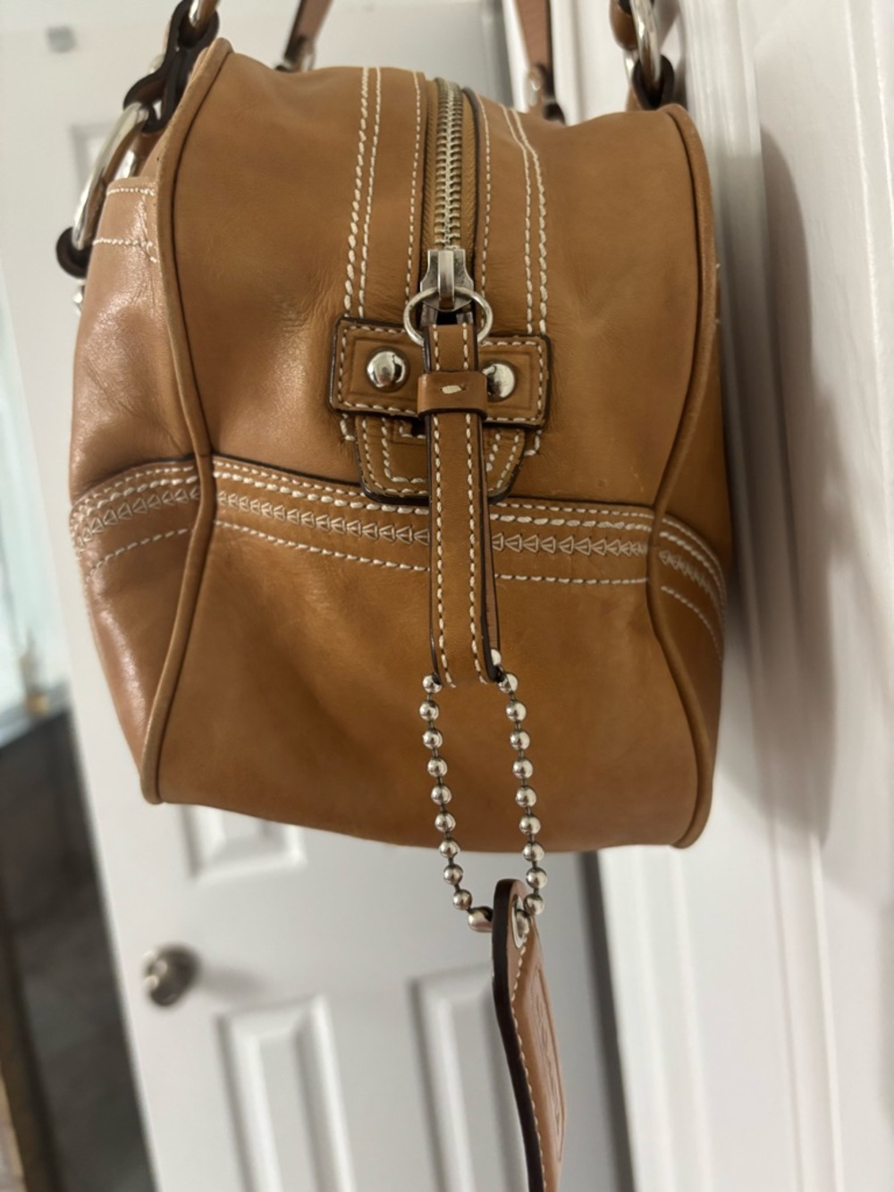 Coach Saddle Brown Leather Shoulder Bag with Silver Hardware - Picture 4 of 16